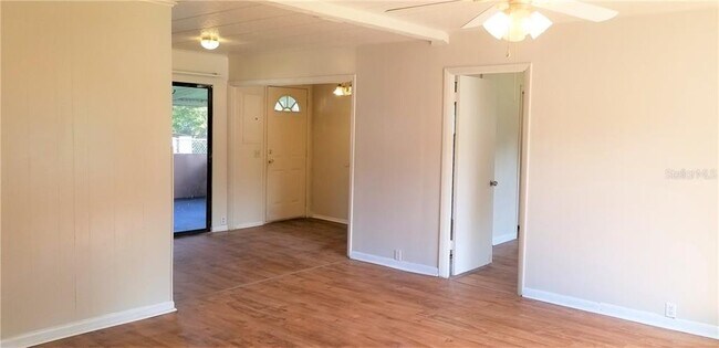 Foto del edificio - 1619 Sunny St