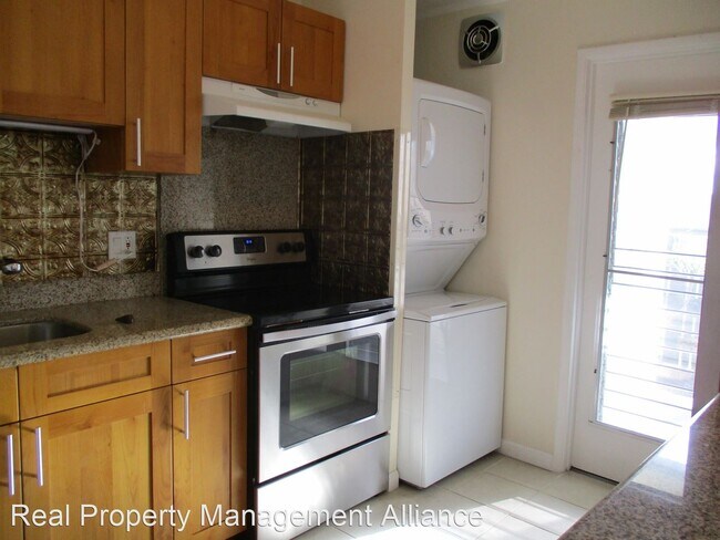 Building Photo - 3 br, 1.5 bath House - 98-870 B Iho Place ...