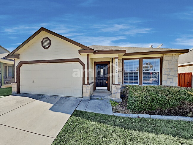 Building Photo - 24727 Maple Crest