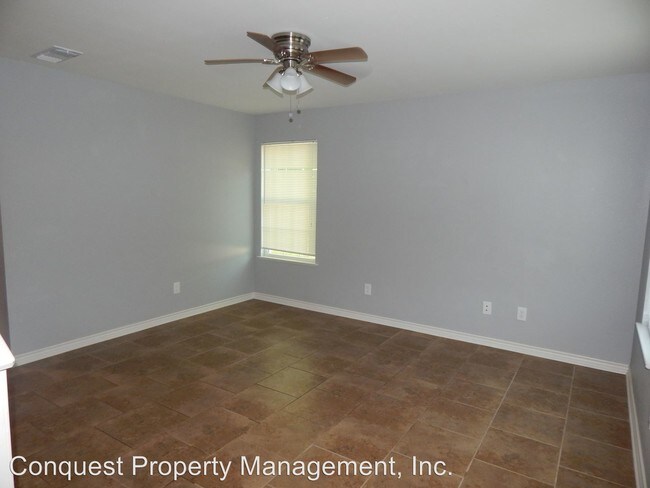 Building Photo - 522 E Charnwood St