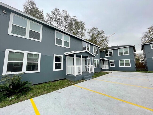 Foto del edificio - 3612 Tuam St
