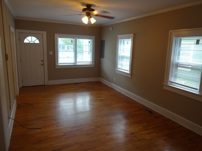 Building Photo - 509 Harnett St