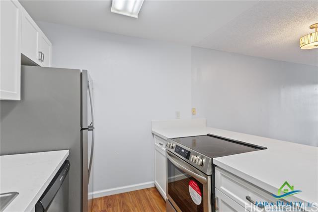 Building Photo - 92-1136-1136 Hame St