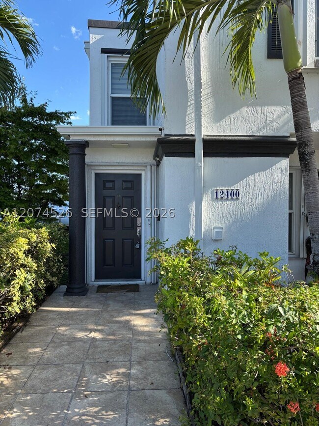 Building Photo - 12400 NW 11th Ln