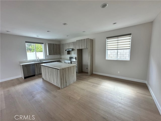 Foto del edificio - 15724 Sigman St E