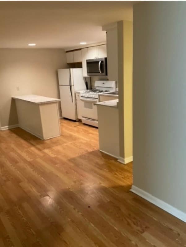 Foto del edificio - 2801 N Calvert St