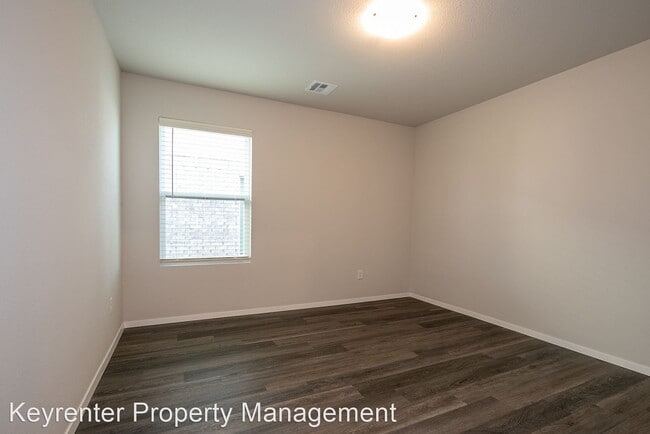 Building Photo - 4 br, 2 bath House - 6303 E 123rd St