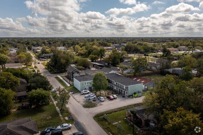 Foto aérea - Perry Street Apartments