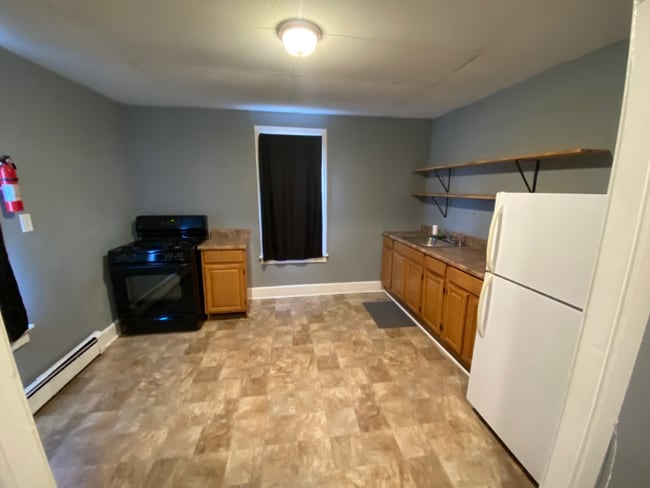 Building Photo - 157 W High St