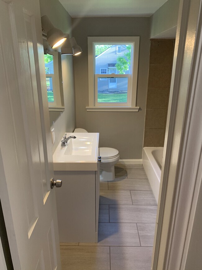 Foto del edificio - 37th