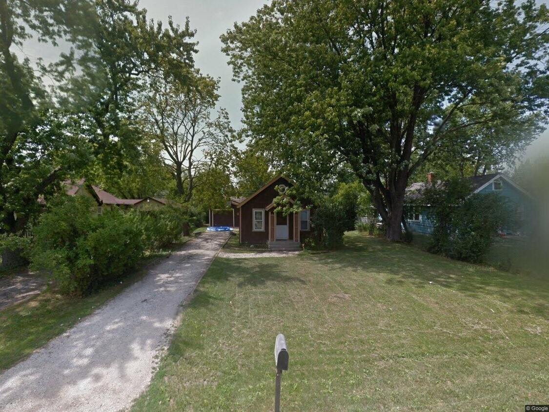 37820 Harper Ave, Beach Park, IL 60087 House Rental in Beach Park, IL