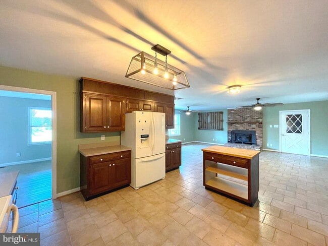 Foto del edificio - 10960 Earnshaw Ln