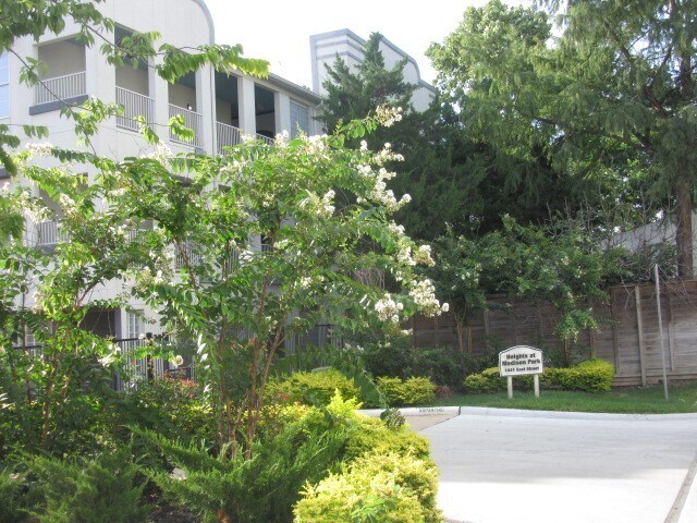 Foto del edificio - 1441 East St