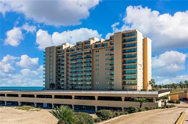 Building Photo - 1400 Ocean Dr