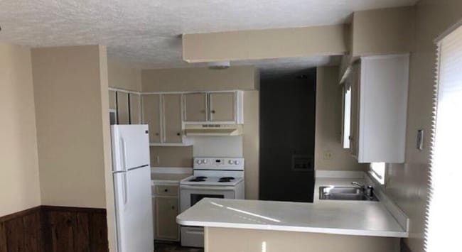 Building Photo - 6201 McDougal Dr