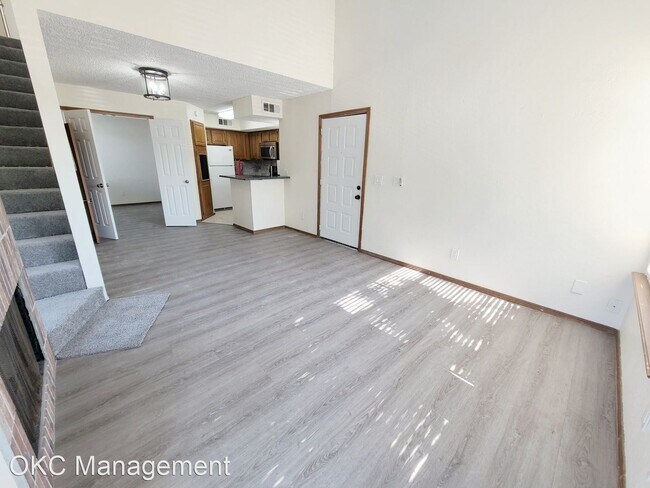 Foto del edificio - 2 br, 2 bath House - 11500 N May Avenue Un...