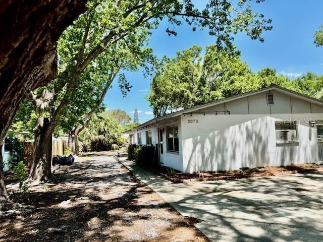 Building Photo - 3073 Pine Tree Ave