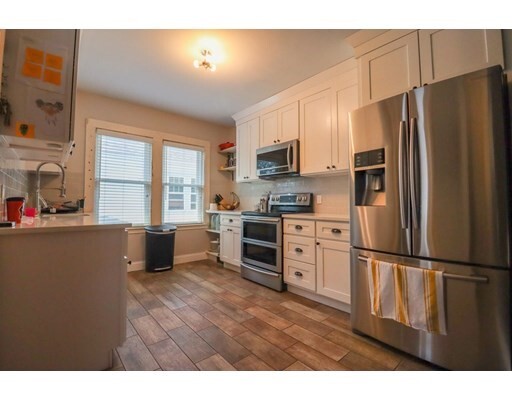 Foto del edificio - 244 Blue Hills Pkwy