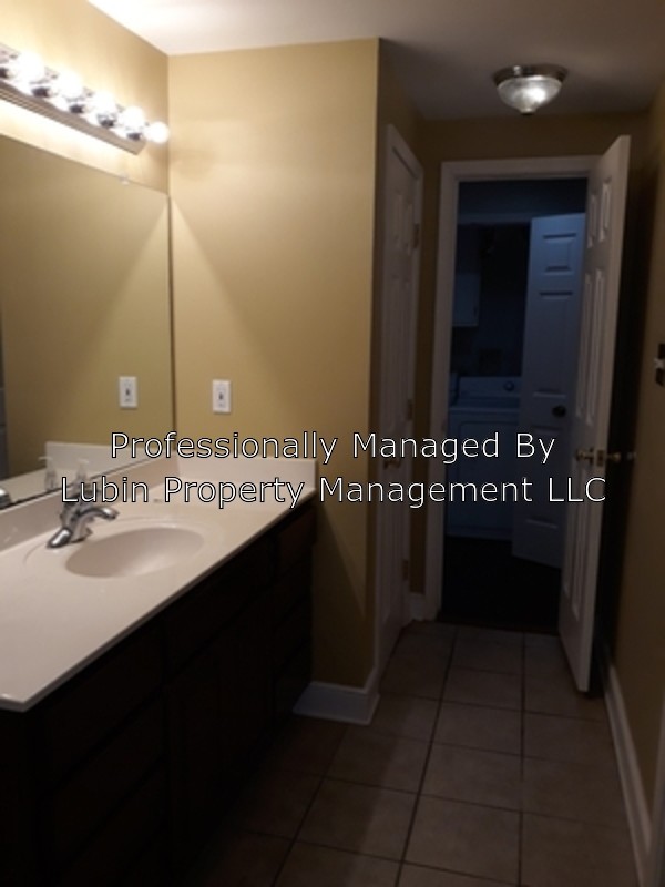 homes for sale on shady grove memphis tn