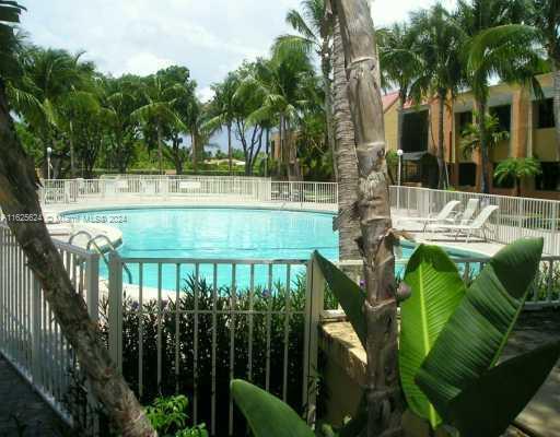 Foto del edificio - 7959 SW 104th St