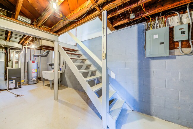 Building Photo - 3969 Utah Ct