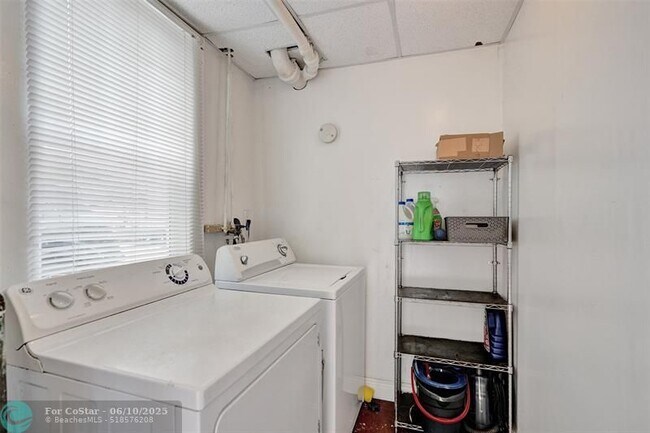 Foto del edificio - 639 SW 5th Ave