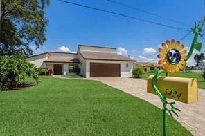 Foto principal - 5424 America Dr