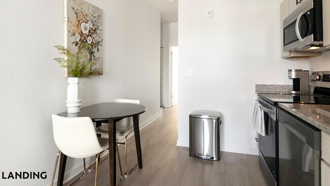 Foto del edificio - 1030 Browning Rd