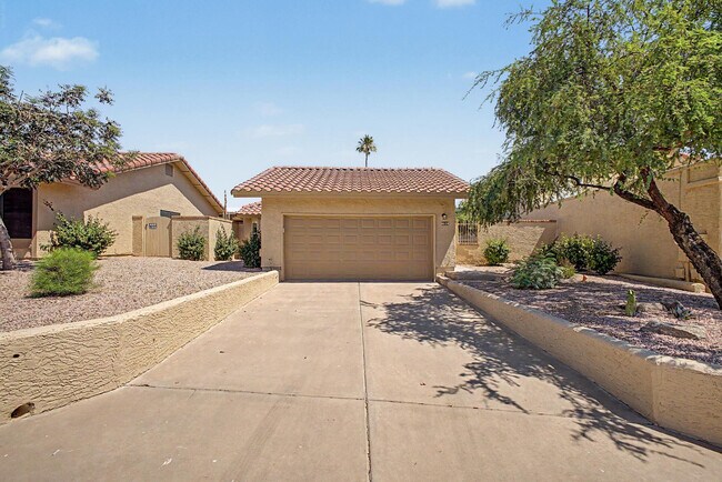 Foto del edificio - 4524 E Shomi St