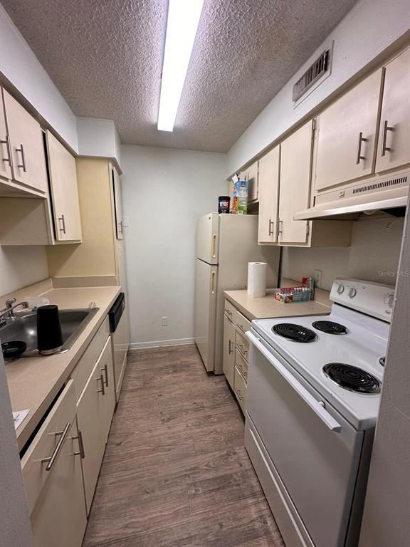 Foto del edificio - 820 Camargo Way