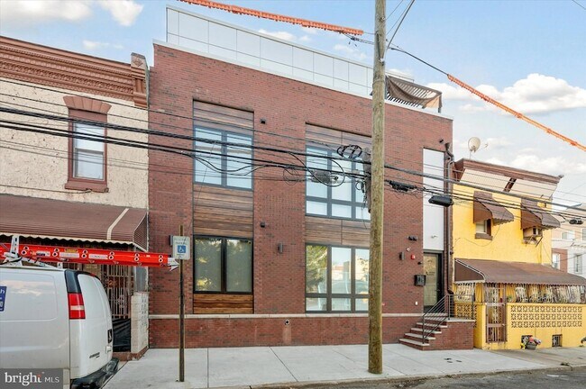 Foto del edificio - 2513 N Howard St