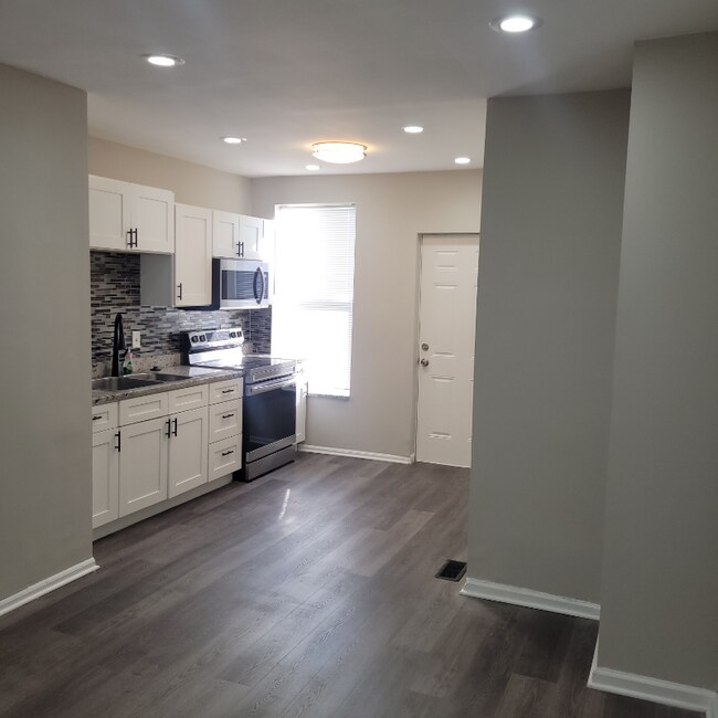 Foto del edificio - 3962 Evans Ave