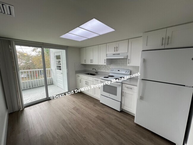 Foto del edificio - 2 Bed/2 Bath - Unit 6