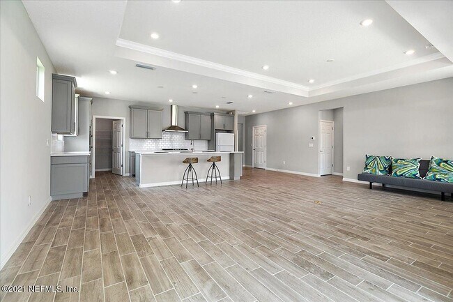 Building Photo - 115 Havencrest Ave
