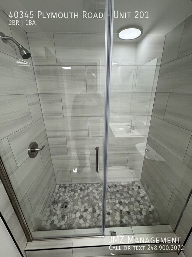 Building Photo - 40345 Plymouth Rd