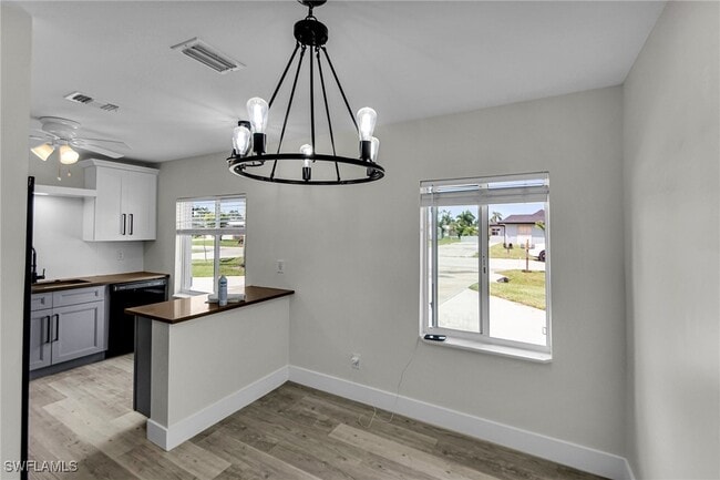 Foto del edificio - 11315 Summerwinds Ct
