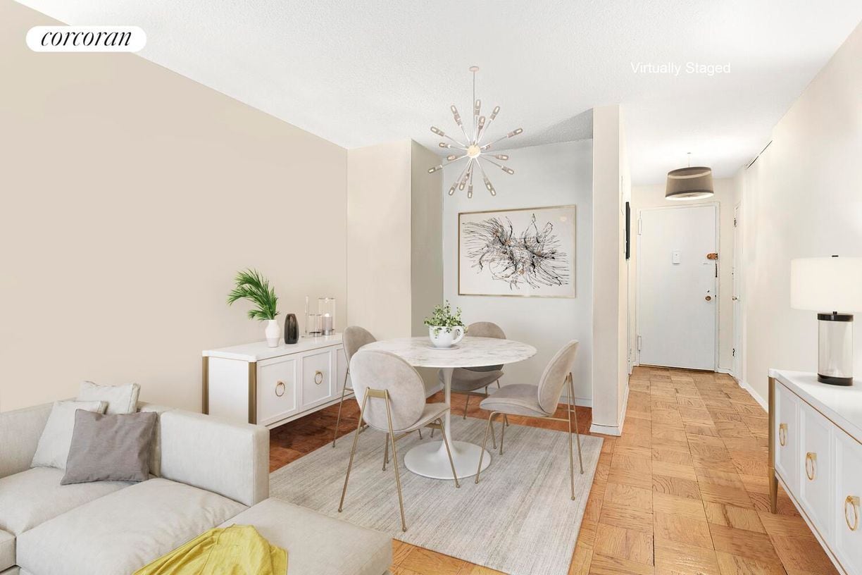 Foto principal - 77 E 12th St