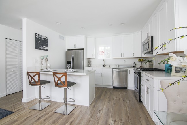 Foto del diseño de interior - 402 Pacific St