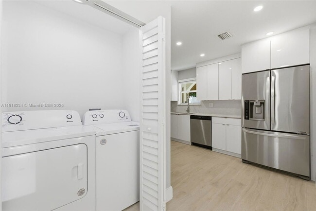 Foto del edificio - 11939 SW 218th St