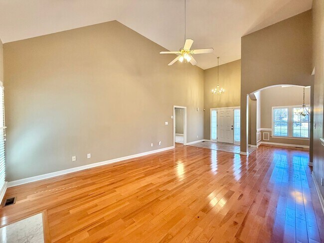 Foto del edificio - Charming 3BD, 2BA Ranch Style Holly Springs Home with Fenced Yard in an HOA Community with Amenities