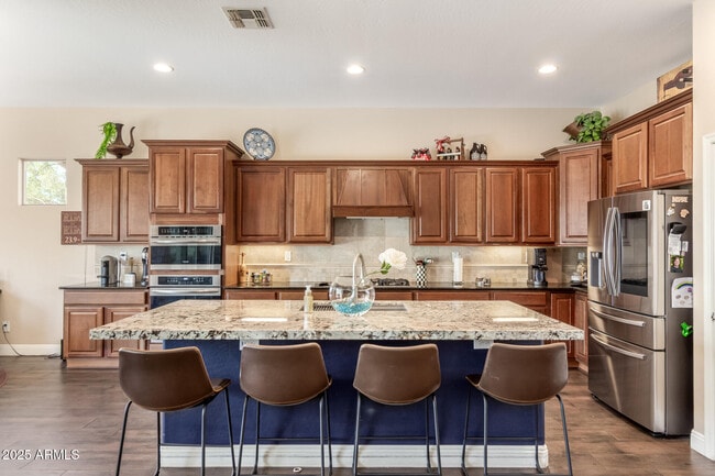 Foto del edificio - 28106 N 18th Ln