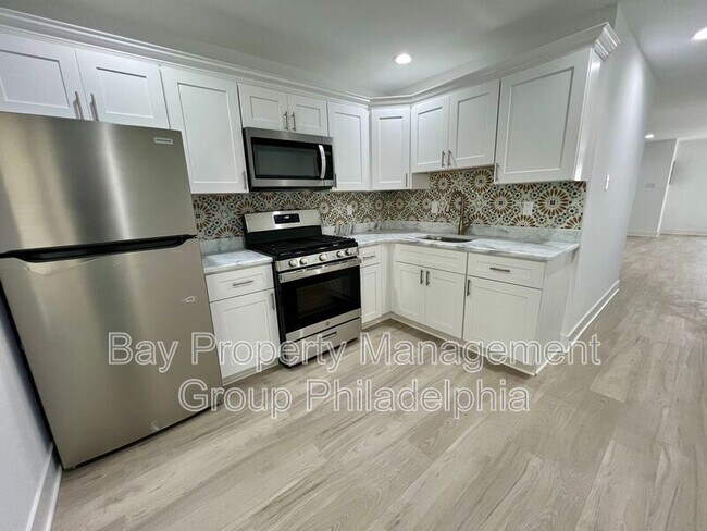 Foto del edificio - 1617 Page St