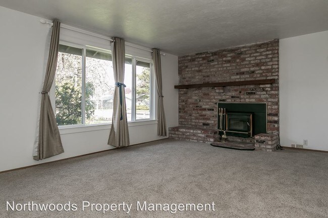 Building Photo - 3848 Peppertree Dr