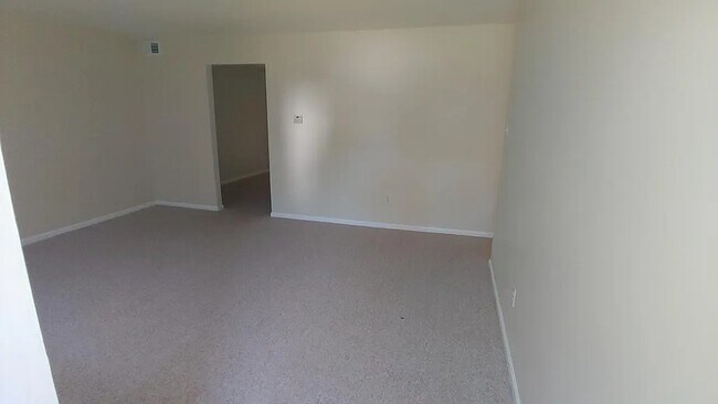 Foto del edificio - 4556 Winding Brook Dr
