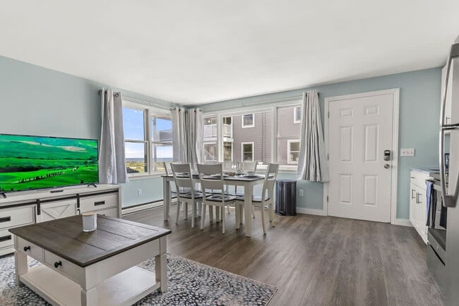 Building Photo - 911 Ocean Blvd