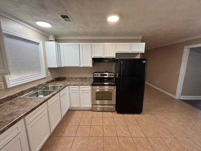 Photo - 3895 St Elmo Ave House