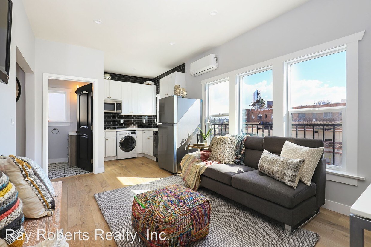 Foto principal - 4715 Fountain Ave