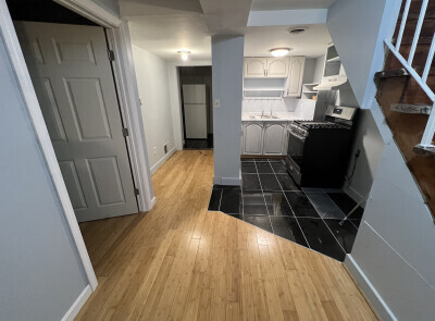 Foto principal - 474 E 7th St