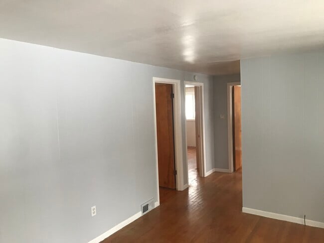 hallway - 200 Skyview Ter
