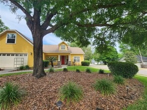 Building Photo - 9206 NW 23rd Ln